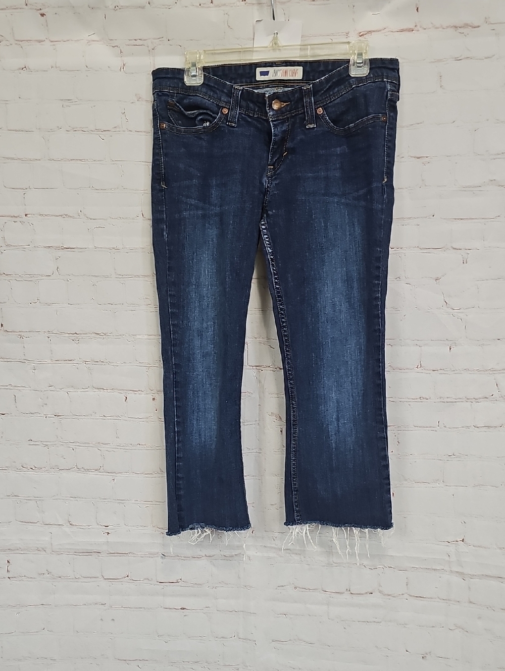 Levi's Dark Blue Cropped Frayed-Hem Women's Jeans